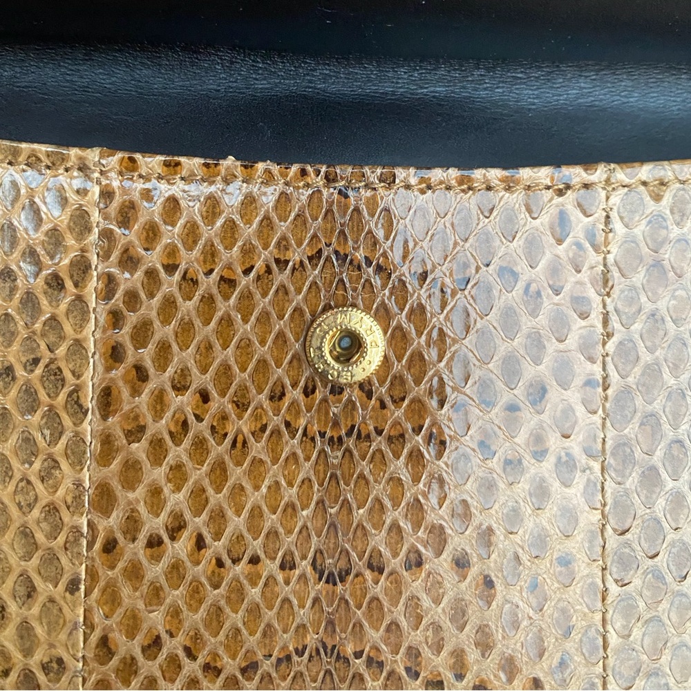 GUCCI PYTHON WALLET - image 10